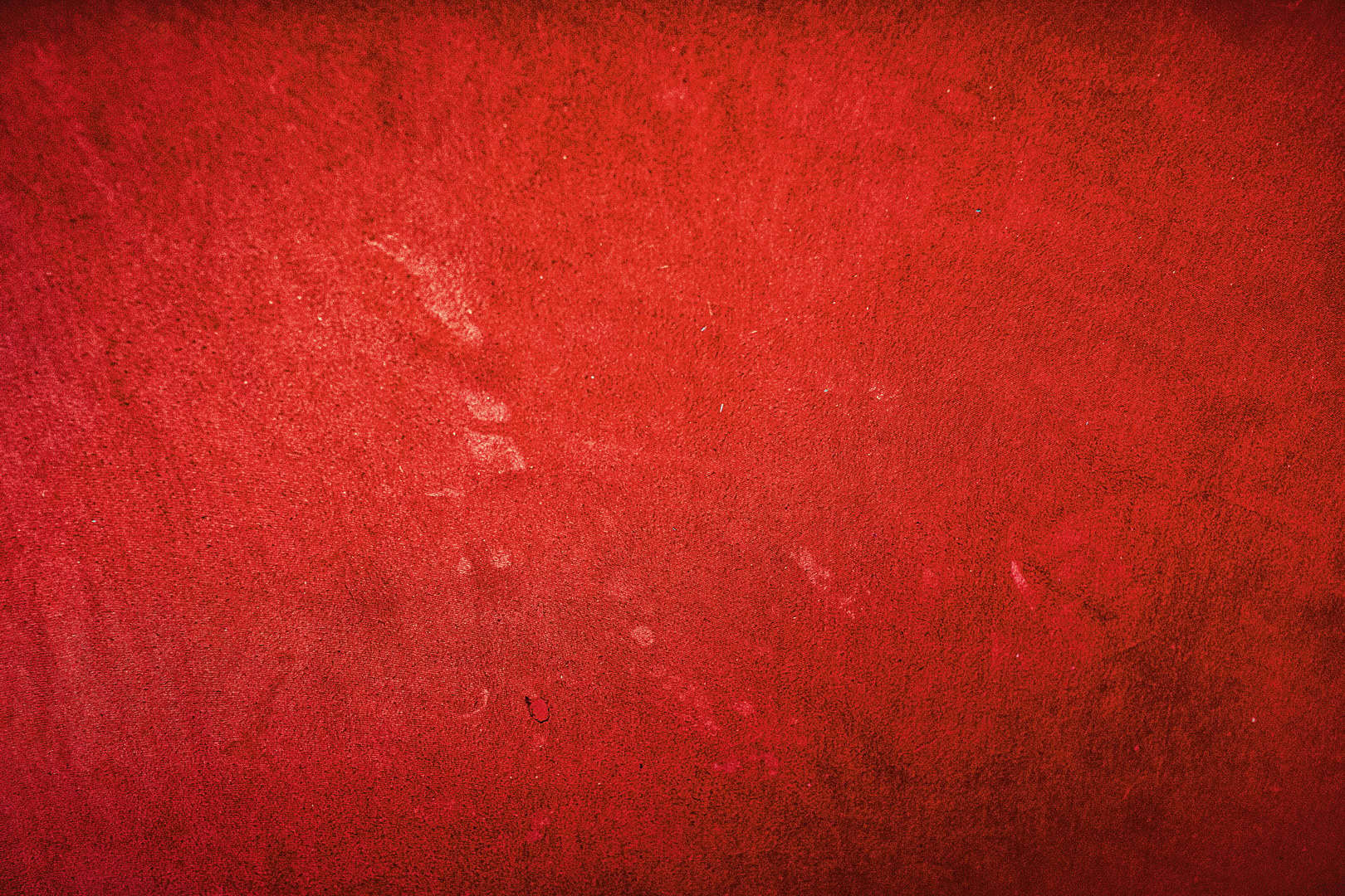 Chamber of Red Anticipation_by_Menno_van_der_Meulen